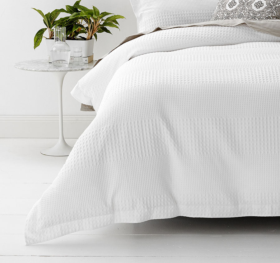 Waffle Elegance Quilt Cover Set Range White – Manchester Warehouse