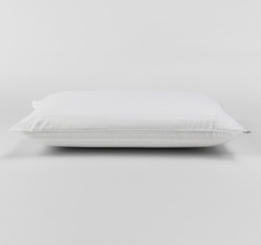 Dunlopillo classic deals luxury latex pillow